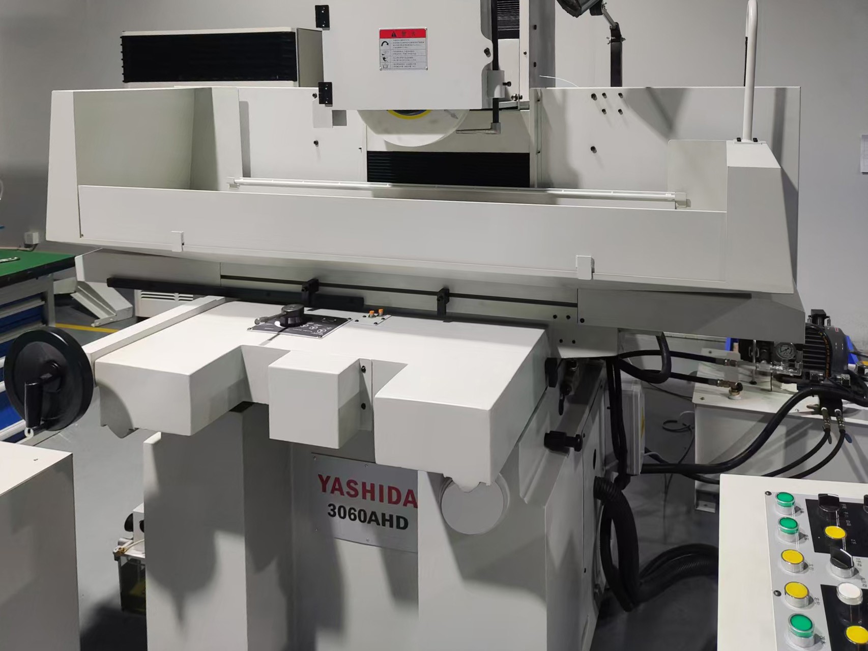 YASHIDA 高精密数控磨床成功和刀具行业华锐集团达成合作