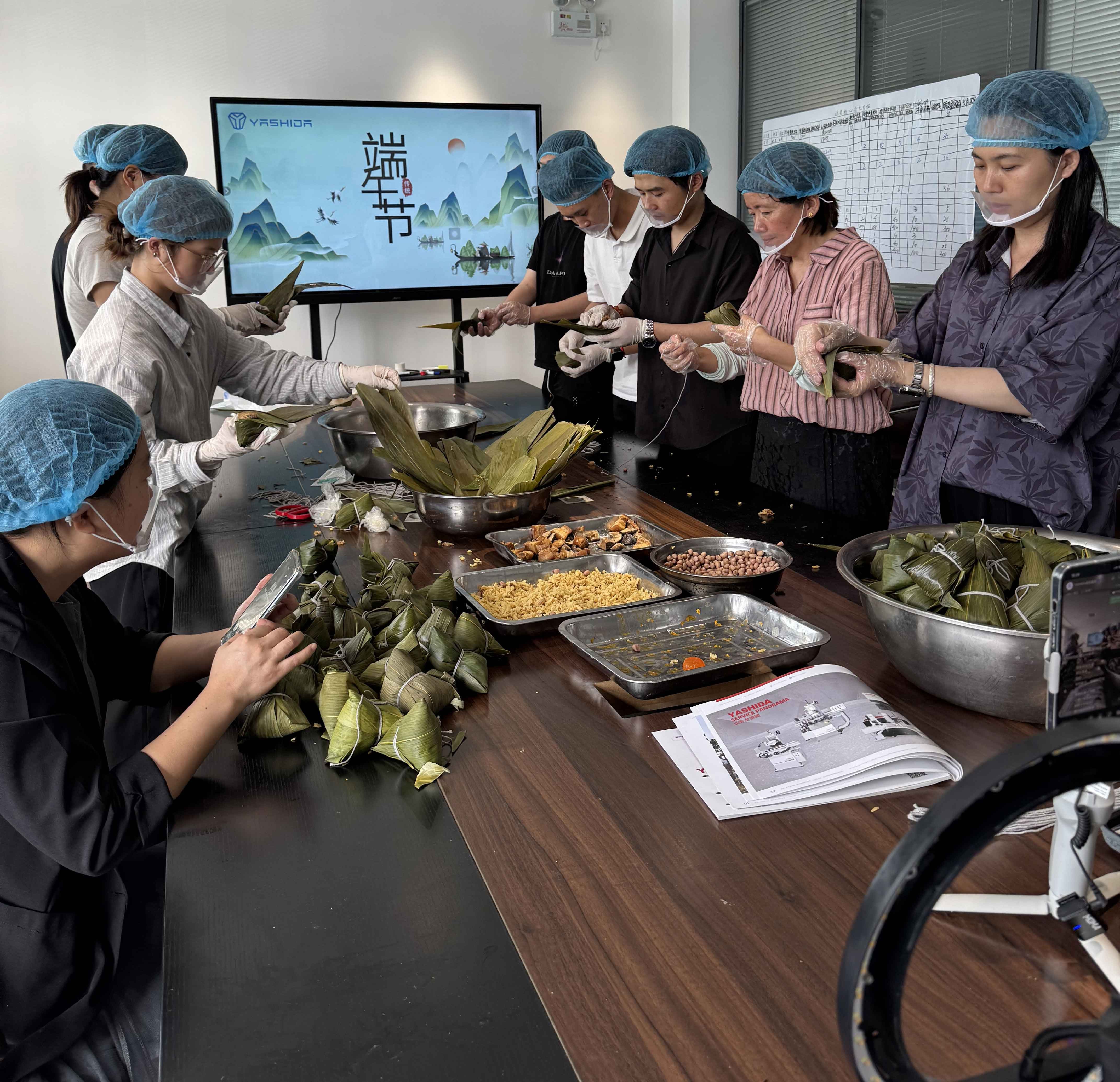 YASHIDA高精密数控磨床厂家包粽子